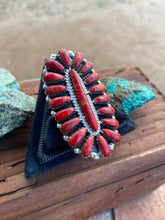 Load image into Gallery viewer, *AUTHENTIC* Size 8 Navajo Sterling Silver & Natural Spiny Cluster Ring