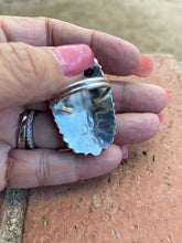 Load image into Gallery viewer, *AUTHENTIC* Size 8 Navajo Sterling Silver & Natural Spiny Cluster Ring