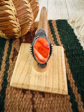 Load image into Gallery viewer, Navajo Orange Spiny &amp; Sterling Silver Ring Size 7