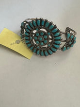 Load image into Gallery viewer, Navajo Old Pawn Cluster Kingman Turquoise &amp; Sterling Silver Cuff Bracelet