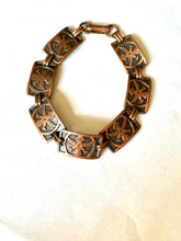 Load image into Gallery viewer, Vintage Handmade Copper Link Bracelet