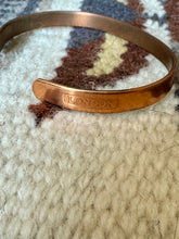 Load image into Gallery viewer, Vintage Handmade Copper Bracelet