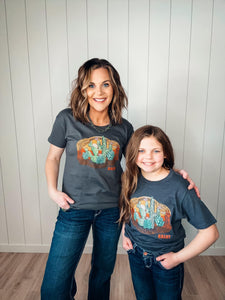 ARIAT Girls Buckle Up Tee (Heather Smoke)