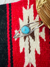 Load image into Gallery viewer, Navajo Sterling Silver &amp; Turquoise Cuff Bracelet