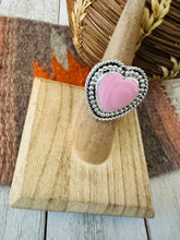 Load image into Gallery viewer, Navajo Sterling Silver &amp; Queen Pink Conch Shell Adjustable Heart Ring