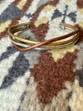 Load image into Gallery viewer, Vintage Handmade Copper Cuff Bracelet