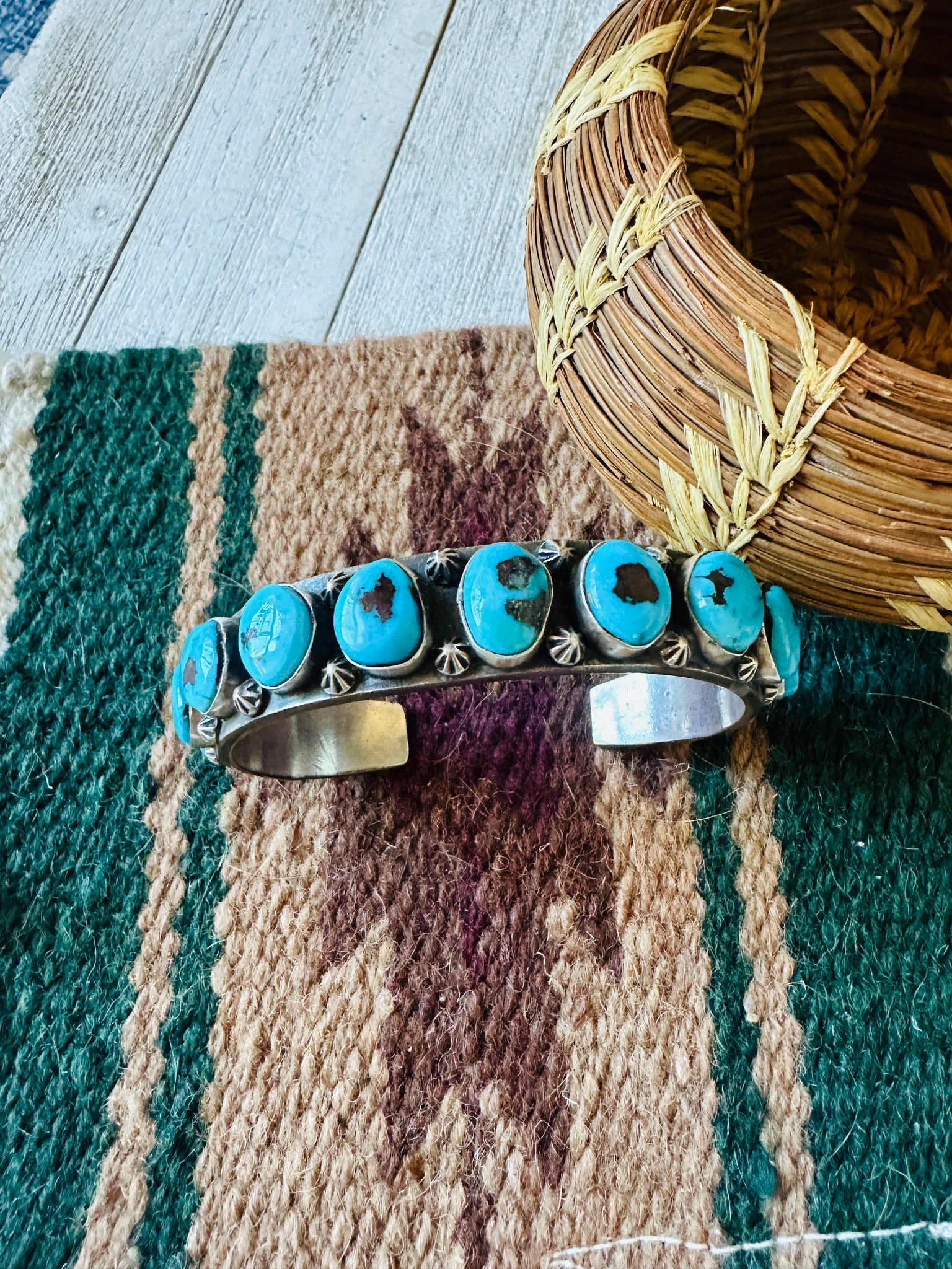 Popular Native American Sterling Silver Turquoise Cuff. Bracelet! Old pawn! Pretty!