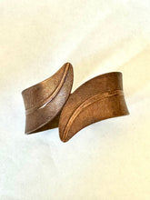 Load image into Gallery viewer, Vintage Handmade Copper Cuff Bracelet