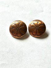 Load image into Gallery viewer, Vintage Handmade Copper Earrings