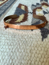 Load image into Gallery viewer, Vintage Handmade Copper Bracelet