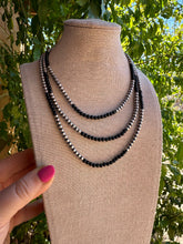 Load image into Gallery viewer, *AUTHENTIC* Navajo Pearl Sterling Silver &amp; Black Onyx Beaded Necklace