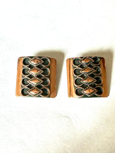 Load image into Gallery viewer, Vintage Handmade Copper Earrings