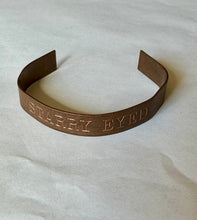 Load image into Gallery viewer, Vintage Handmade Copper Cuff Bracelet