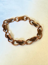 Load image into Gallery viewer, Vintage Handmade Copper Link Bracelet