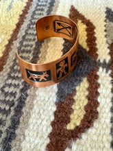 Load image into Gallery viewer, MVintage Handmade Copper Cuff Bracelet