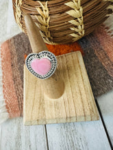 Load image into Gallery viewer, Navajo Sterling Silver &amp; Queen Pink Conch Shell Adjustable Heart Ring