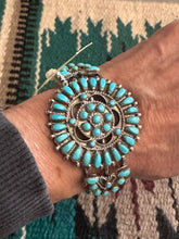 Load image into Gallery viewer, Navajo Old Pawn Cluster Kingman Turquoise &amp; Sterling Silver Cuff Bracelet