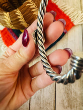 Load image into Gallery viewer, Navajo Twisted Sterling Silver &amp; Orange Spiny Cuff Bracelet