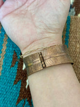 Load image into Gallery viewer, Vintage Handmade Copper Cuff Bracelet