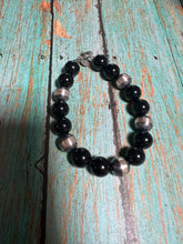 Load image into Gallery viewer, *AUTHENTIC* Navajo 6mm Sterling Silver Pearl &amp; Black Onyx Beaded Bracelet