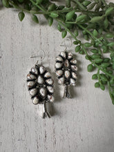 Load image into Gallery viewer, Nizhoni’s Handmade Sterling Silver Wild Horse Dangle Blossom Earrings