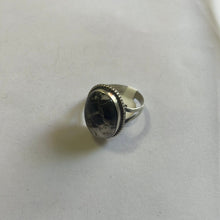 Load image into Gallery viewer, Navajo Sterling Silver &amp; White Buffalo Ring