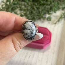 Load image into Gallery viewer, Navajo Sterling Silver &amp; White Buffalo Ring