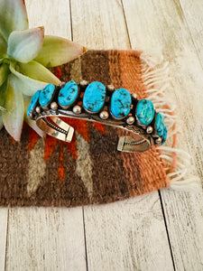 Navajo Old Pawn Vintage Kingman Turquoise & Sterling Silver Cuff Bracelet