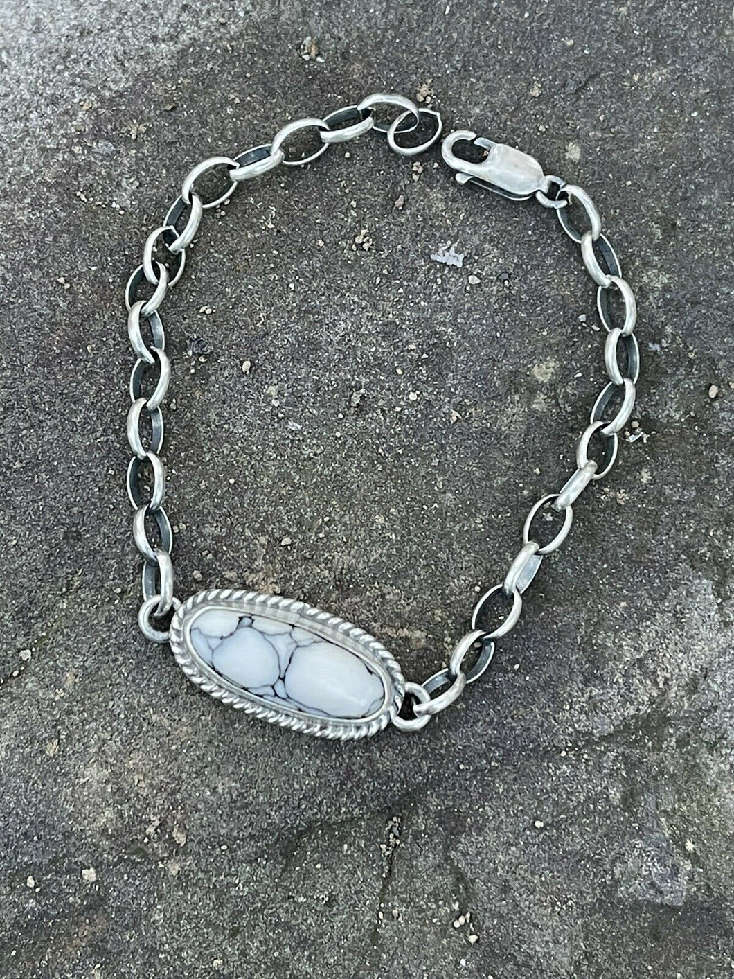 *AUTHENTIC* Navajo White Buffalo T. Skeets Stone & Sterling Silver Link Bracelet Signed (Copy)