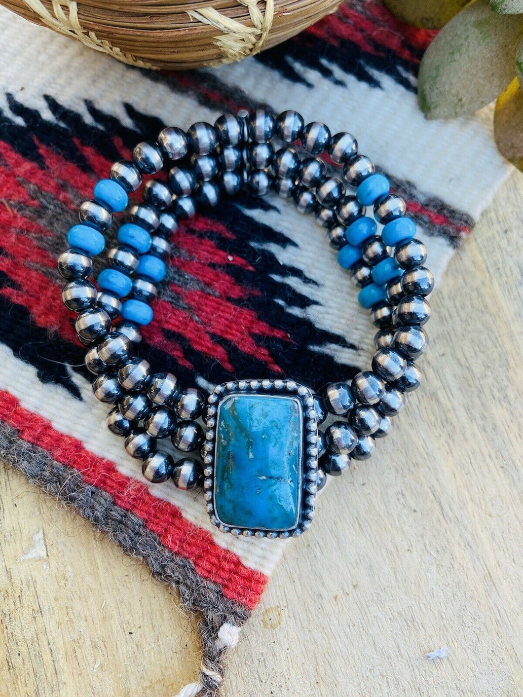 Navajo Turquoise & Sterling Silver Navajo Pearl Beaded Stretch Bracelet
