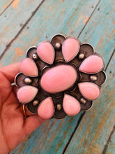 Load image into Gallery viewer, Navajo Queen Pink Conch Shell &amp; Sterling Silver Cluster Cuff Bracelet Signed