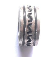 Load image into Gallery viewer, Navajo Sterling Silver Ring Size 11