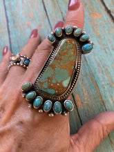 Load image into Gallery viewer, Navajo Sterling Royston And Carico Lake Turquoise Cluster Ring Size 7