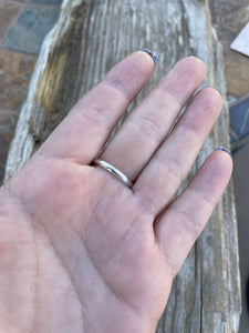 Beautiful Navajo Sterling Silver Kingman Turquoise Ring