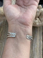 Load image into Gallery viewer, Navajo Purple Spiny Sterling Silver Cuff Bracelet Stamped W. Begay