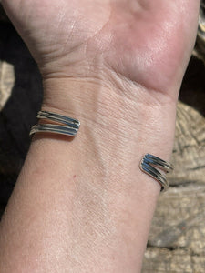 Navajo Purple Spiny Triangle Sterling Silver Cuff Bracelet