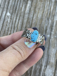 Beautiful Navajo Sterling Silver Kingman Turquoise Ring