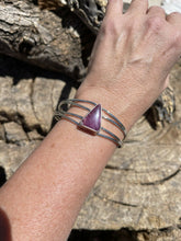 Load image into Gallery viewer, Navajo Purple Spiny Triangle Sterling Silver Cuff Bracelet