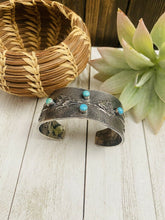 Load image into Gallery viewer, Navajo Old Pawn Vintage Turquoise &amp; Sterling Silver Tufa Cast Cuff Bracelet
