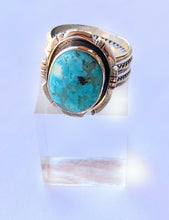 Load image into Gallery viewer, Navajo Kingman Turquoise &amp; Sterling Silver Statement Ring size 6.5