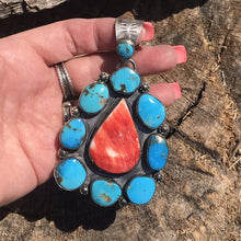 Load image into Gallery viewer, Navajo Sterling Silver Spiny Oyster And Kingman Turquoise Pendant
