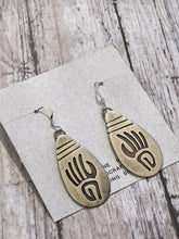 Load image into Gallery viewer, Navajo Sterling Silver Hand Stamped Bear Print Earrings