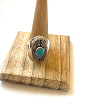 Load image into Gallery viewer, Navajo Kingman Turquoise &amp; Sterling Silver Ring Size 12.5