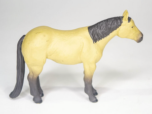 FARM TOY - Quarter Horse (Black or Buckskin)