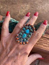Load image into Gallery viewer, Beautiful Sterling Silver, Turquoise &amp; Spiny Adjustable Ring