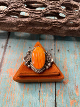 Load image into Gallery viewer, Old Pawn Navajo Sterling Silver &amp; Orange Spiny Ring Size 8
