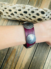Load image into Gallery viewer, Navajo Buffalo Nickel and Brown Leather Bracelet