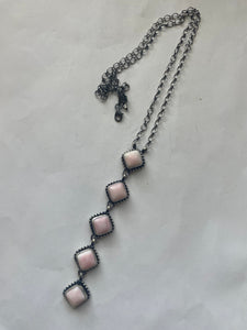 Navajo Queen Pink Conch Shell And Sterling Silver Drop Necklace Signed