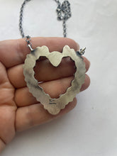 Load image into Gallery viewer, Navajo Queen Pink Conch Shell And Sterling Silver Heart Necklace Signed