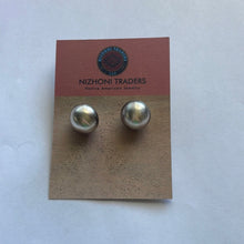 Load image into Gallery viewer, Navajo Sterling Silver Pearl Stud Earrings 12mm